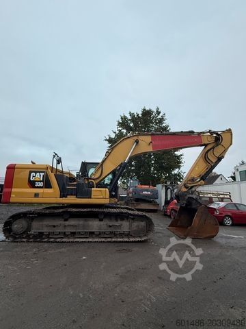 รถขุดตีนตะขาบ CATERPILLAR 330