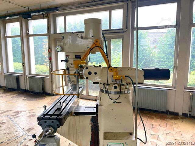 Fresadoras universales y CNC Chevalier FM 3VS X: 762 - Y: 305 - Z: 406 mm