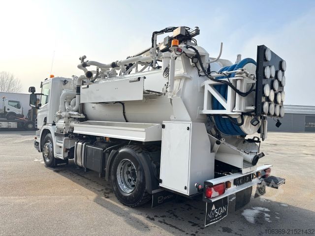 Цистерна камион за вакуум SCANIA P320 4x2 Hvidtved Larsen 7000 L Kombi