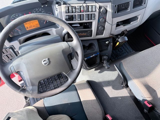 Шлеп служба VOLVO FL 240 Euro 6 Omars S4TZFLK-004 2,5 t + Winde