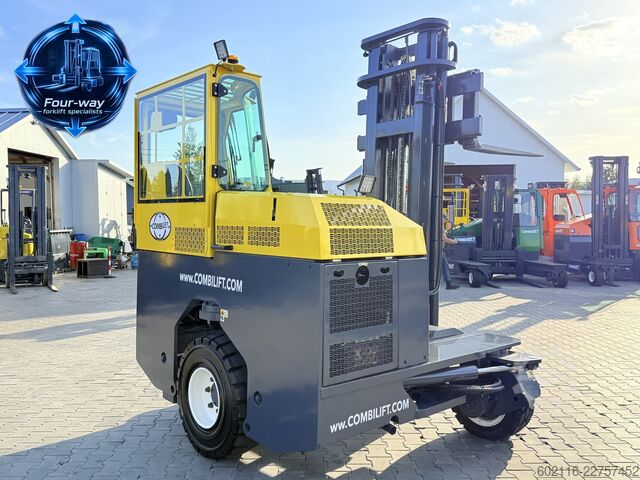 Carretilla retráctil de 4 vías Combilift C3000XL GAS DUPLEX 4550 SIDE SHIFT