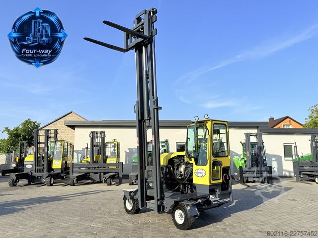 Carretilla retráctil de 4 vías Combilift C3000XL GAS DUPLEX 4550 SIDE SHIFT