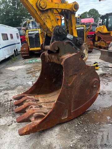 Excavadora de cadenas KOMATSU PC 240 NLC