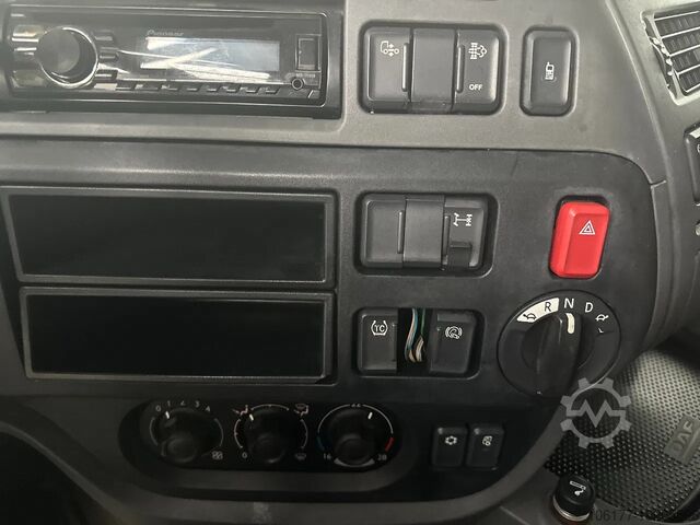 Standaard-SZM DAF XF 106.460 Superspacecab