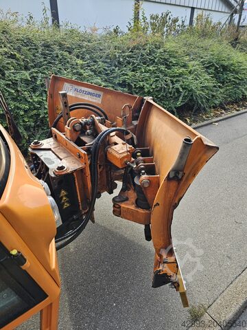 Winter maintenance equipment Hansa APZ 1003