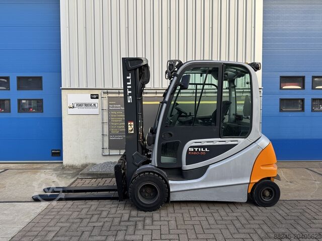 VS-22454 Pirunngritës elektrik triplex Still RX60-35 Pirunë teleskopike hidraulike STILL RX60-35