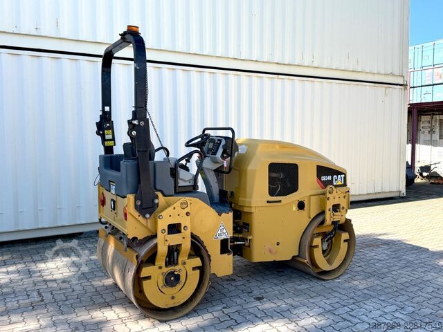 Yksirumpuvalssi CATERPILLAR CB34B / 2018 BJ / 1.244 Stunden / 4.3 Tonnen