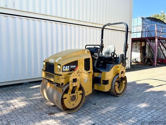 Yksirumpuvalssi CATERPILLAR CB34B / 2018 BJ / 948 Stunden / 4.3 Tonnen