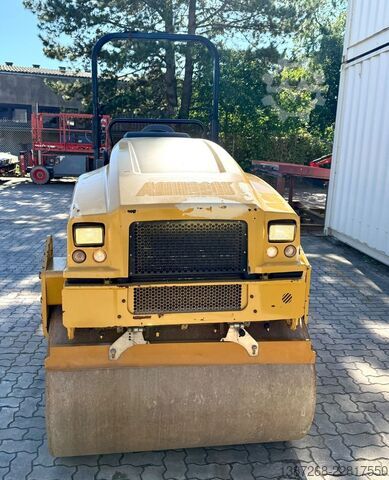 Yksirumpuvalssi CATERPILLAR CB34B / 2018 BJ / 948 Stunden / 4.3 Tonnen