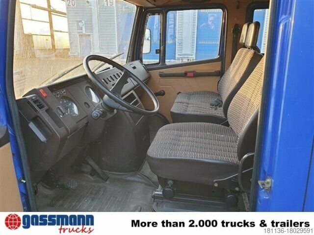 Fourgon pick-up Mercedes-Benz 508 D 4x2 Doka, EX-THW