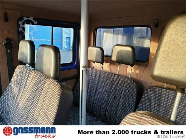Fourgon pick-up Mercedes-Benz 508 D 4x2 Doka, EX-THW