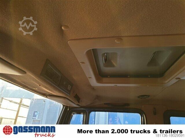 Fourgon pick-up Mercedes-Benz 508 D 4x2 Doka, EX-THW