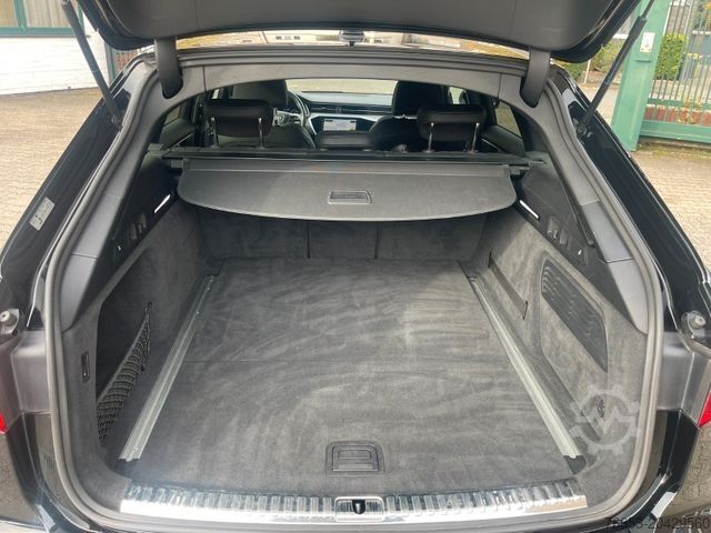 Minibus AUDI A6 Avant 45 TDI 170kw quattro *S-Line *Digital