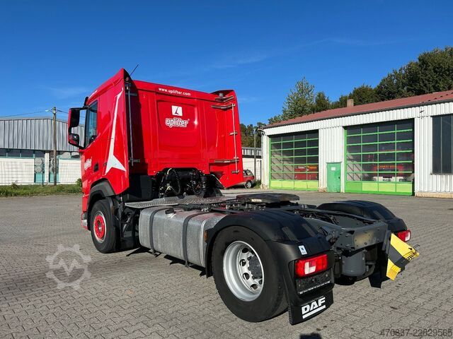 मानक ट्रैक्टर यूनिट DAF XF 530 / Retrarder / 1 x Liege