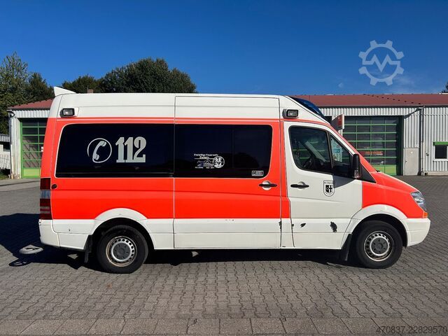 फायर ट्रक MERCEDES-BENZ Sprinter 316 / Trage Liege Rampe
