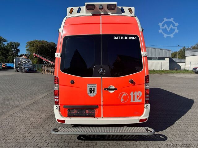 फायर ट्रक MERCEDES-BENZ Sprinter 316 / Trage Liege Rampe