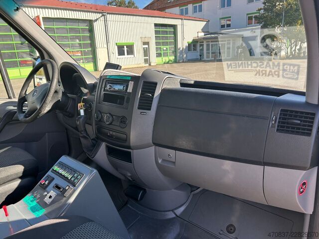फायर ट्रक MERCEDES-BENZ Sprinter 316 / Trage Liege Rampe