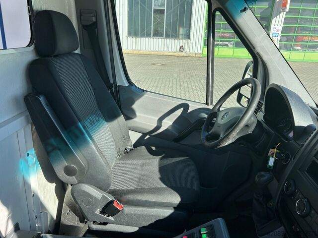 फायर ट्रक MERCEDES-BENZ Sprinter 316 / Trage Liege Rampe