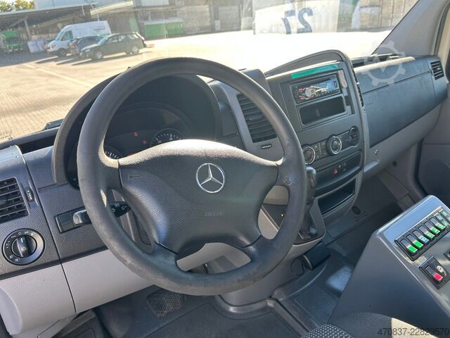 फायर ट्रक MERCEDES-BENZ Sprinter 316 / Trage Liege Rampe
