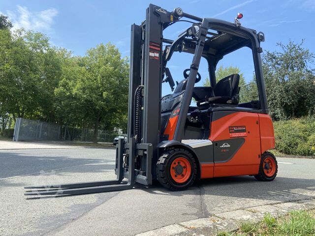 Carretilla eléctrica de 4 ruedas Linde E 16 PH - 02
