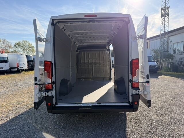 High-roof long-wheelbase panel van Peugeot Boxer Kasten 435 L4H2  180 AUT/NAvi/PDC