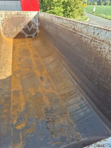 Tipper semitrailer Schmitz Cargobull SKI 24 SL 7.2 Stahlrundmulde