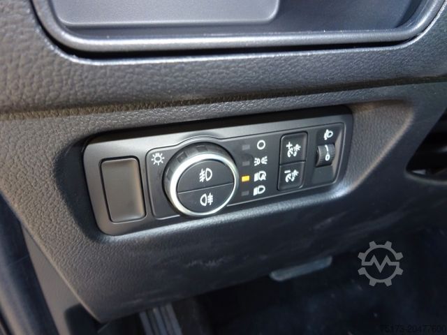 Van FORD Ranger XLT 4x4 DoKa Winterdienst Streuer Pflug