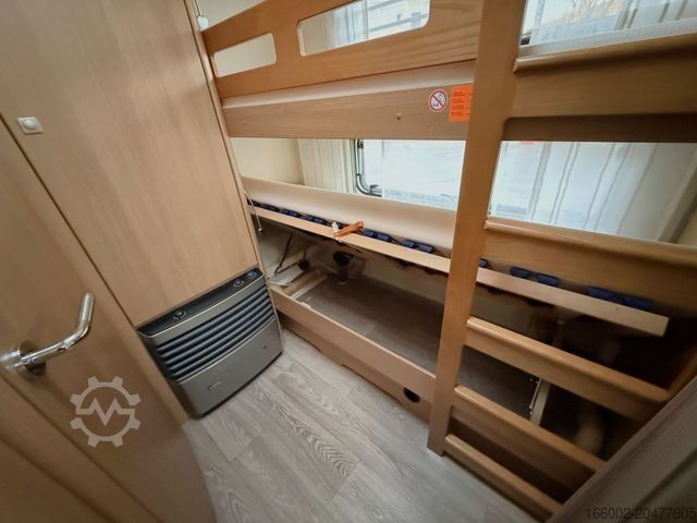 Caravan FENDT Saphir 560 SKM Mover und Klima Bettstaukasten