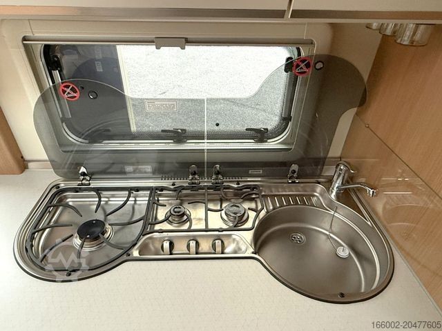 Caravan FENDT Saphir 560 SKM Mover und Klima Bettstaukasten