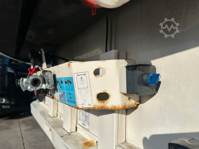 נגרר קירור SCHMITZ CARGOBULL SKO 24L * DOPPELSTOCK * LIFT * NUR 4.740H * ALU*
