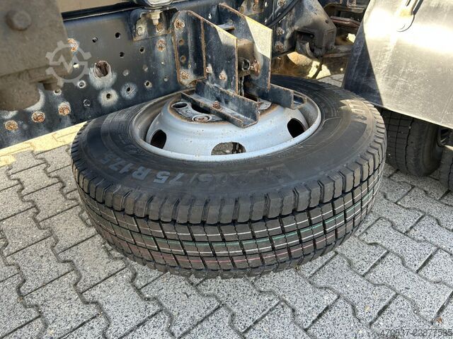 Kolmisuuntainen kippiauto MITSUBISHI Canter 9C18 / Meiller 3 Seiten