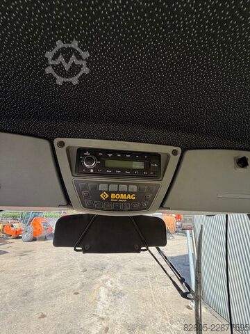 Single drum roller Bomag BW 177 D-5