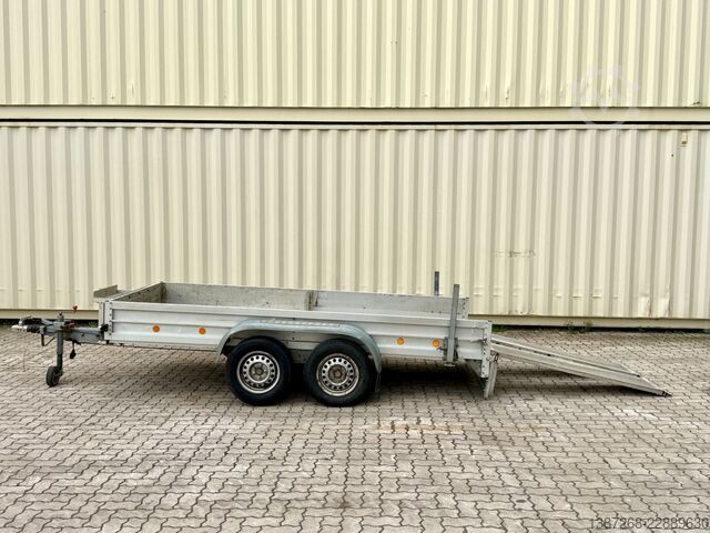 低平板挂车 KOCH Baumaschinenanhänger / Rampen / TÜV Januar 2027