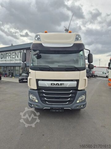 Standard-Traktor DAF CF 450 FT SPACE CAB