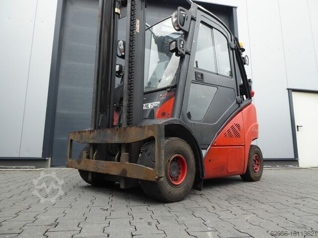 Stivuitoare GPL Linde H25T-02