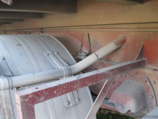 TRUCK WITH CRANE AND TIPPING TRUCK Iveco EUROCARGO 180E28