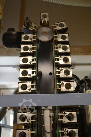 CNC bearbejdningscenter MAKA HC 57R Robo MAKA 