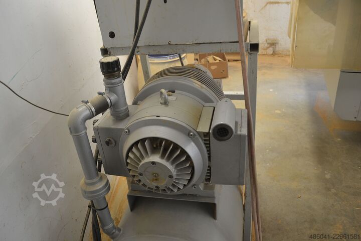 CNC bearbejdningscenter MAKA HC 57R Robo MAKA 