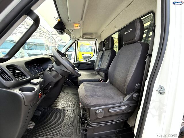 Kamion s kranom kombi Iveco Daily 35c180