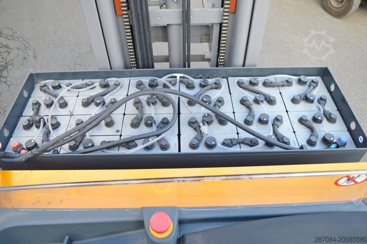 Wózek niskiego podnoszenia Jungheinrich ETV 216