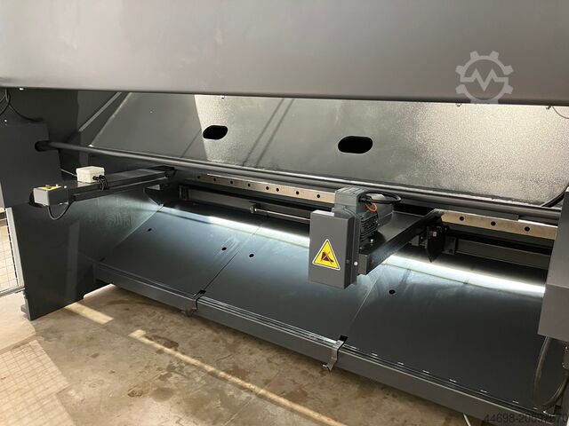 Υδραυλικά ψαλίδια γκιλοτίνας DENER BS 3010