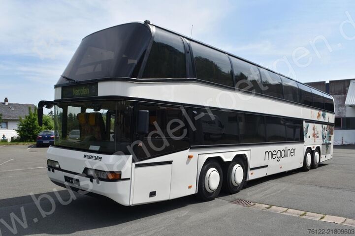 De dos pisos Neoplan N 128 Megaliner