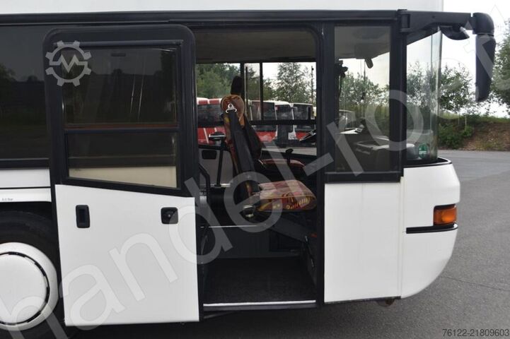 De dos pisos Neoplan N 128 Megaliner