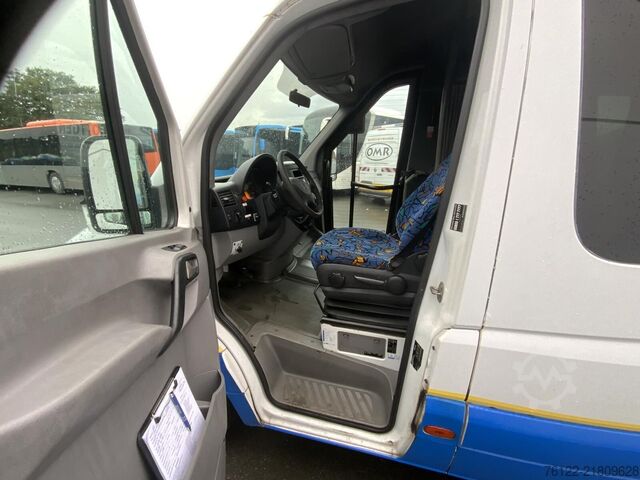 การขนส่งผู้โดยสาร Mercedes-Benz 519 CDI Sprinter