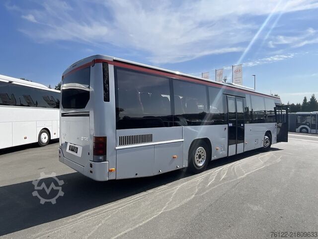 รถบัสระหว่างเมือง Volvo 8700 LE