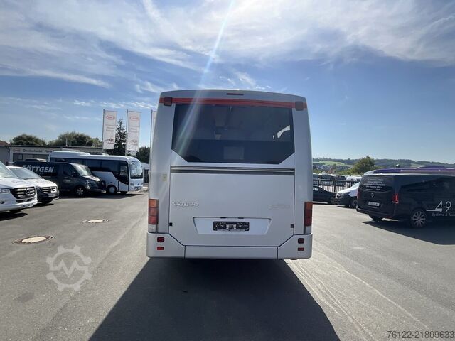 รถบัสระหว่างเมือง Volvo 8700 LE