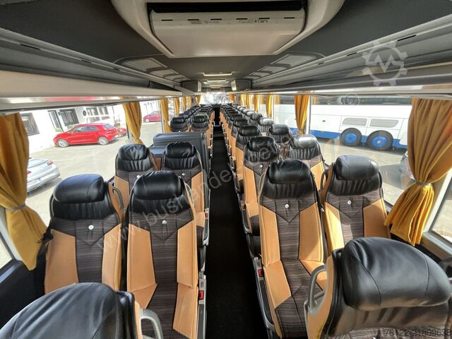 รถโค้ชโดยสาร Mercedes-Benz Tourismo RHD
