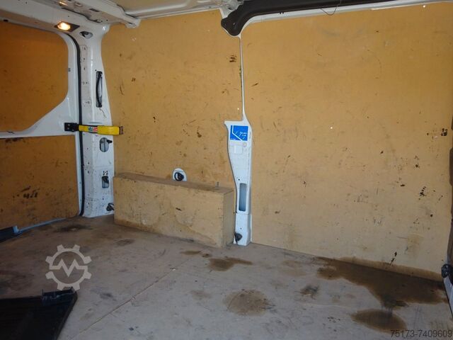 Ploščati dostavnik FORD Transit Custom 280 L1H1 Trend Klima PDC