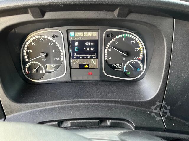 Suitcase Mercedes-Benz Atego ATEGO1218 GEISOLEERDE OPBOUW 620x247x260...