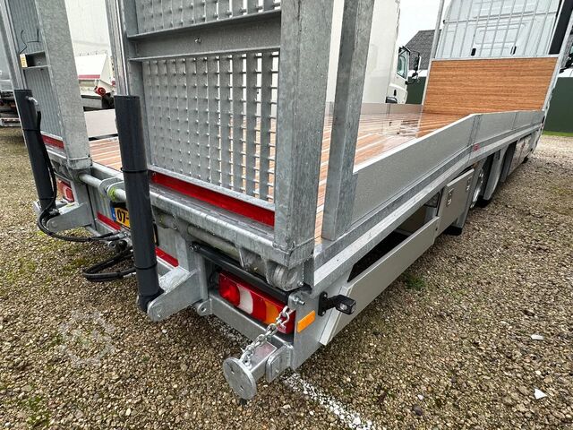 Car transporter Mercedes-Benz Actros 2642LL EURO6. 2018. OPRIJWAGEN
